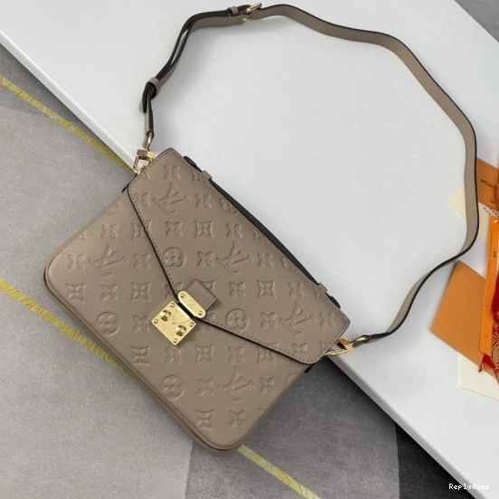 Repzbay VUITTON MÉTIS LOUIS POCHETTE 0808